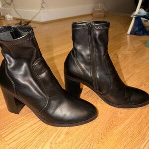 Bershka Sleek Black Heeled Boots